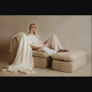 NWT Sunday Citizen Braided Pom Pom Throw Blanket Shade Off White Retail $180.00